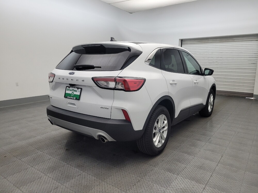 2022 Ford Escape in Tucson, AZ 85705 - 18128502 9