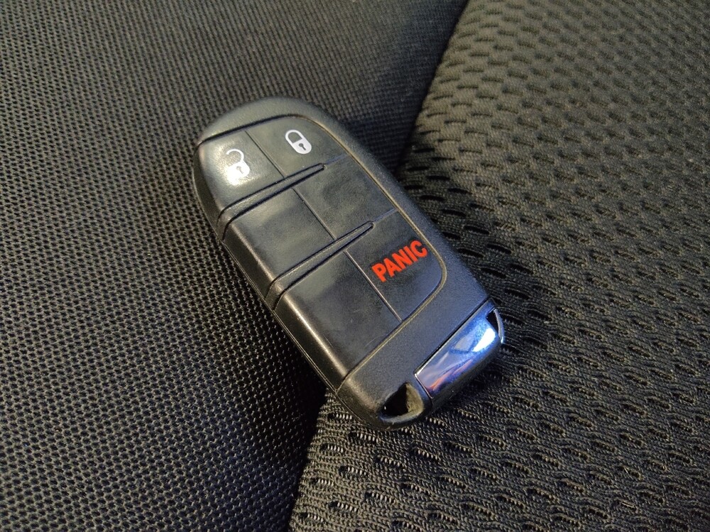 2020 Jeep Renegade in Tucson, AZ 85705 - 18128503 32