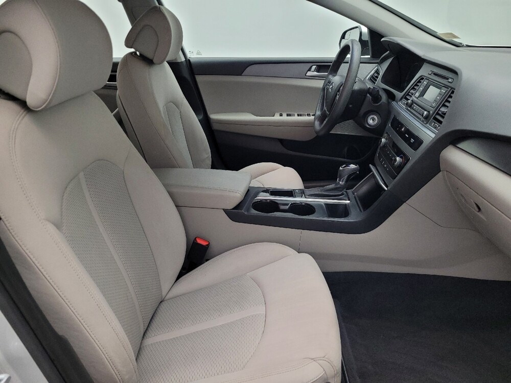 2017 Hyundai Sonata in Jacksonville, FL 32210 - 18128506 21