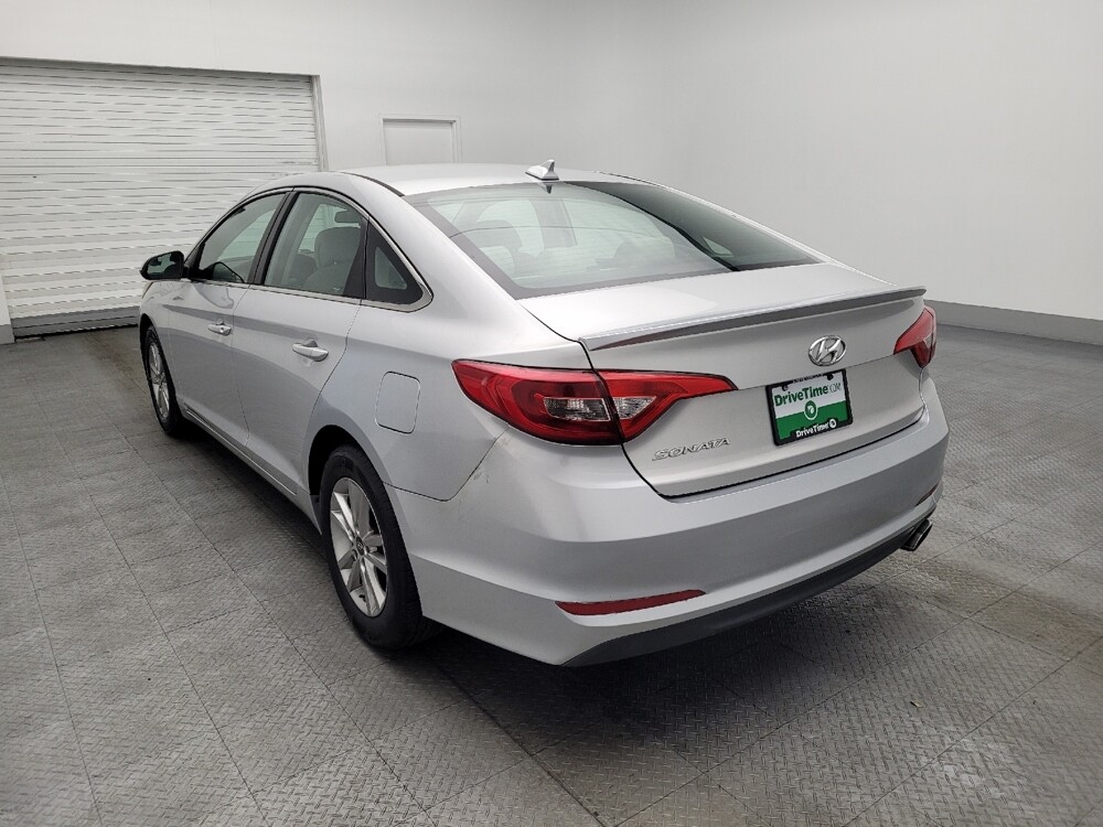 2017 Hyundai Sonata in Jacksonville, FL 32210 - 18128506 5