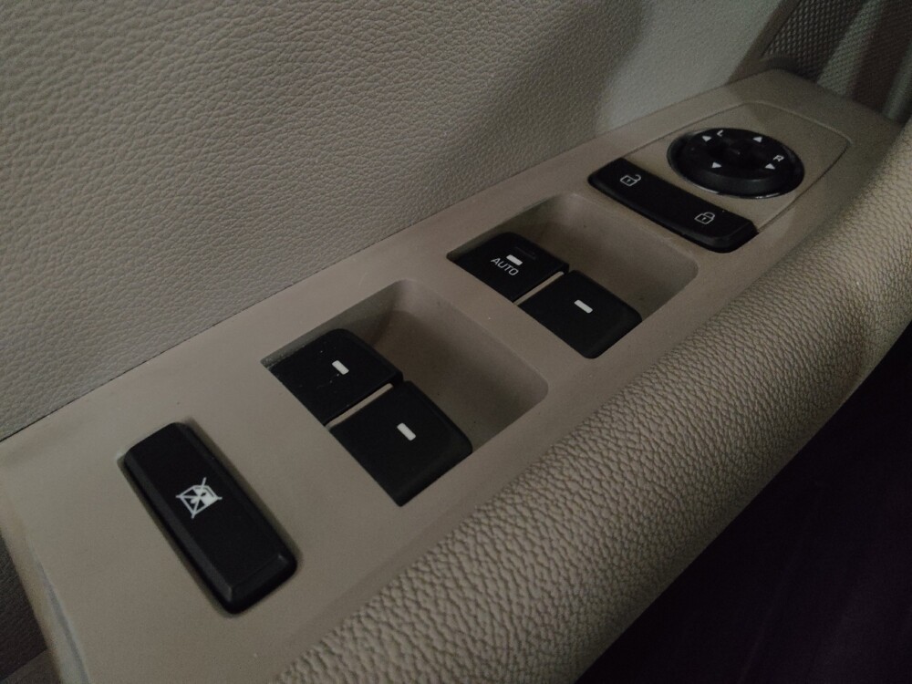 2017 Hyundai Sonata in Jacksonville, FL 32210 - 18128506 27