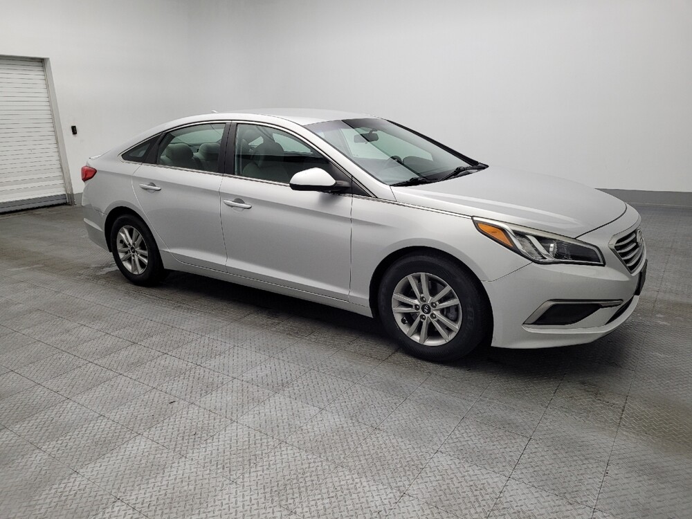 2017 Hyundai Sonata in Jacksonville, FL 32210 - 18128506 11