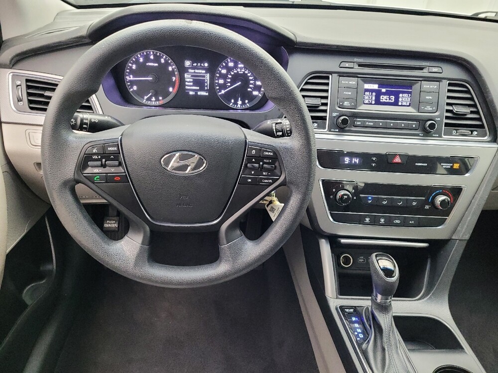 2017 Hyundai Sonata in Jacksonville, FL 32210 - 18128506 22