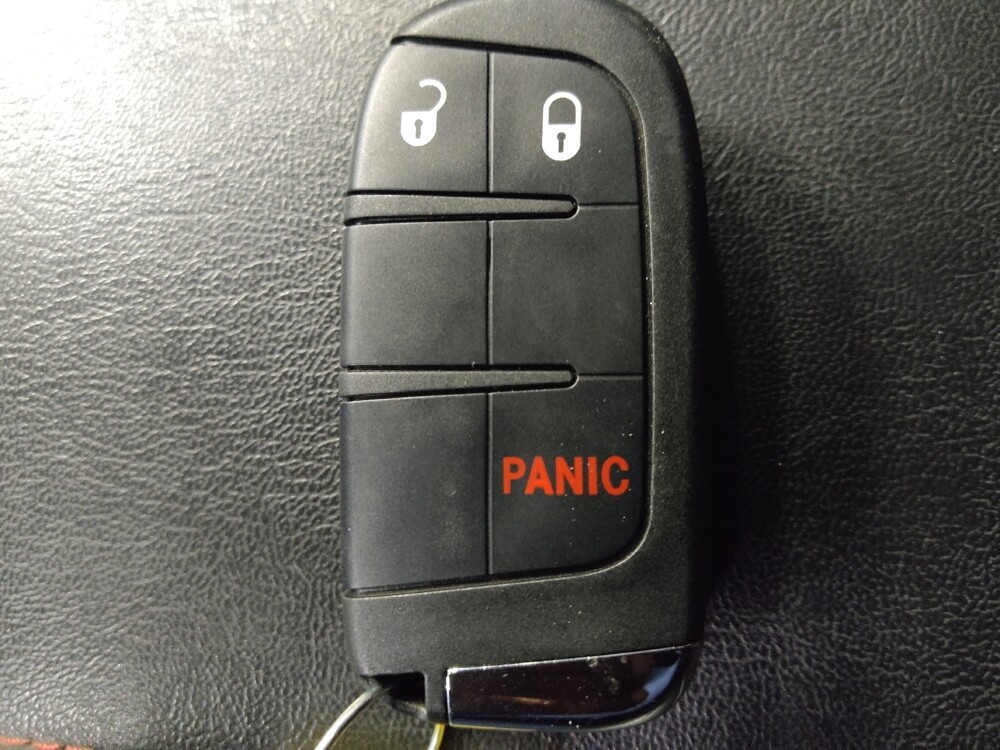 2020 Jeep Compass in Morrow, GA 30260 - 18128507 32