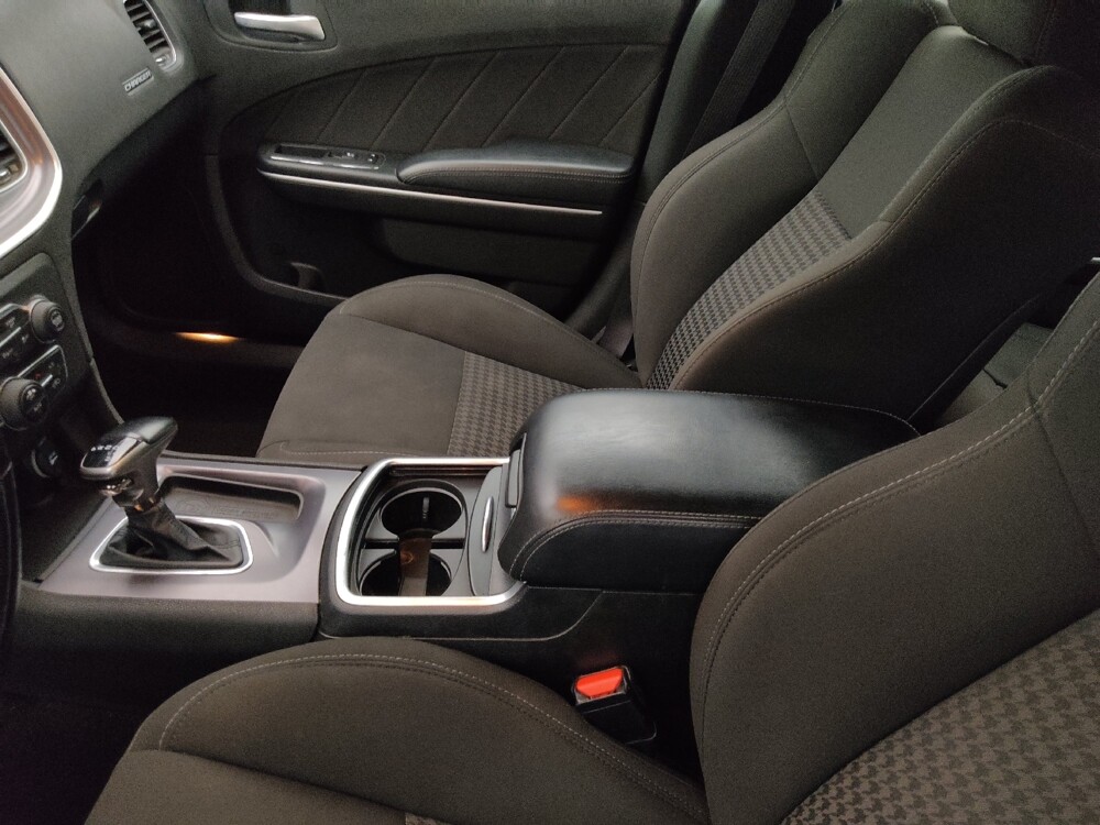 2019 Dodge Charger in Lakeland, FL 33815 - 18128512 17