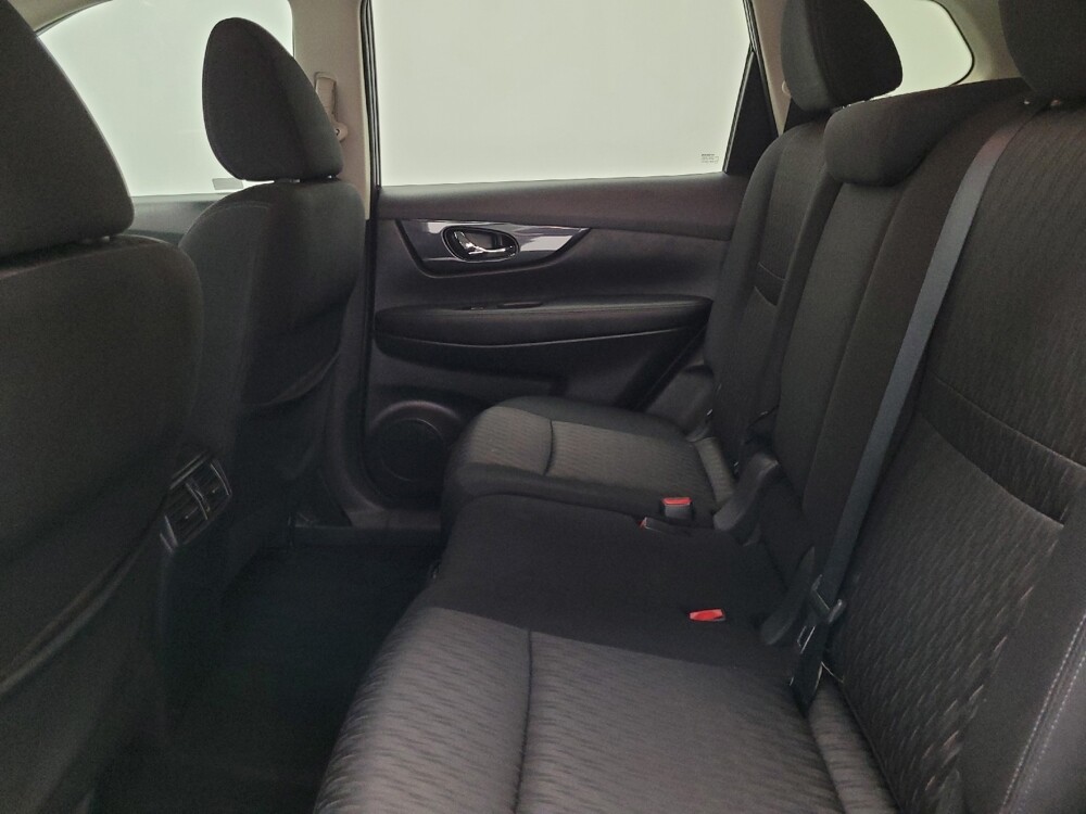 2017 Nissan Rogue in Las Vegas, NV 89104 - 18128514 18