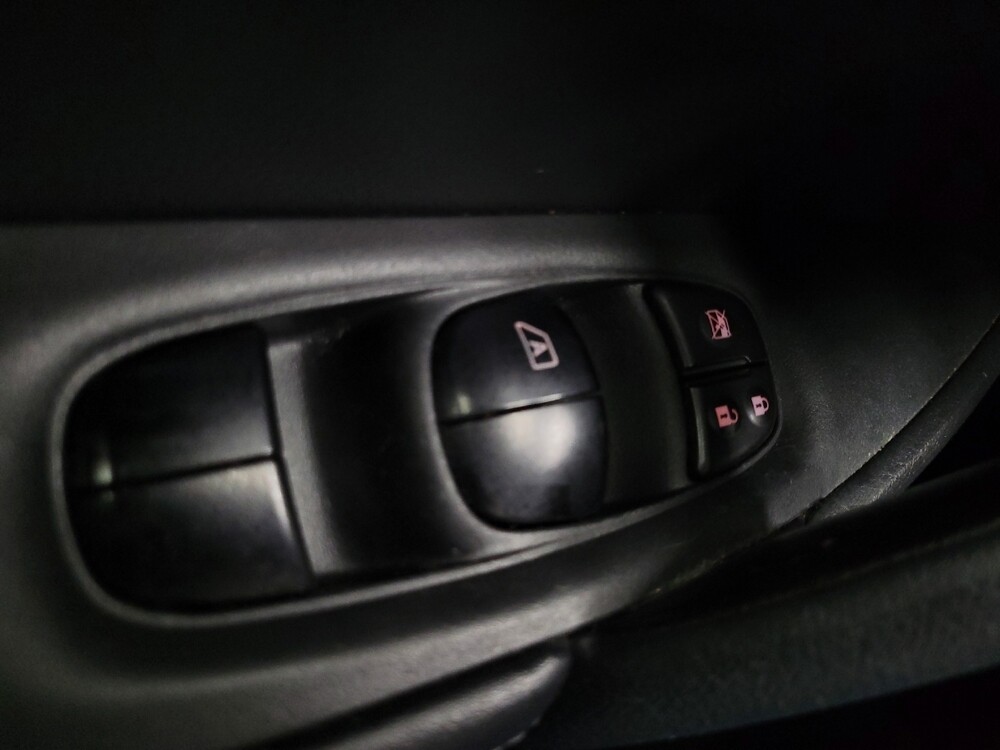 2017 Nissan Rogue in Las Vegas, NV 89104 - 18128514 27