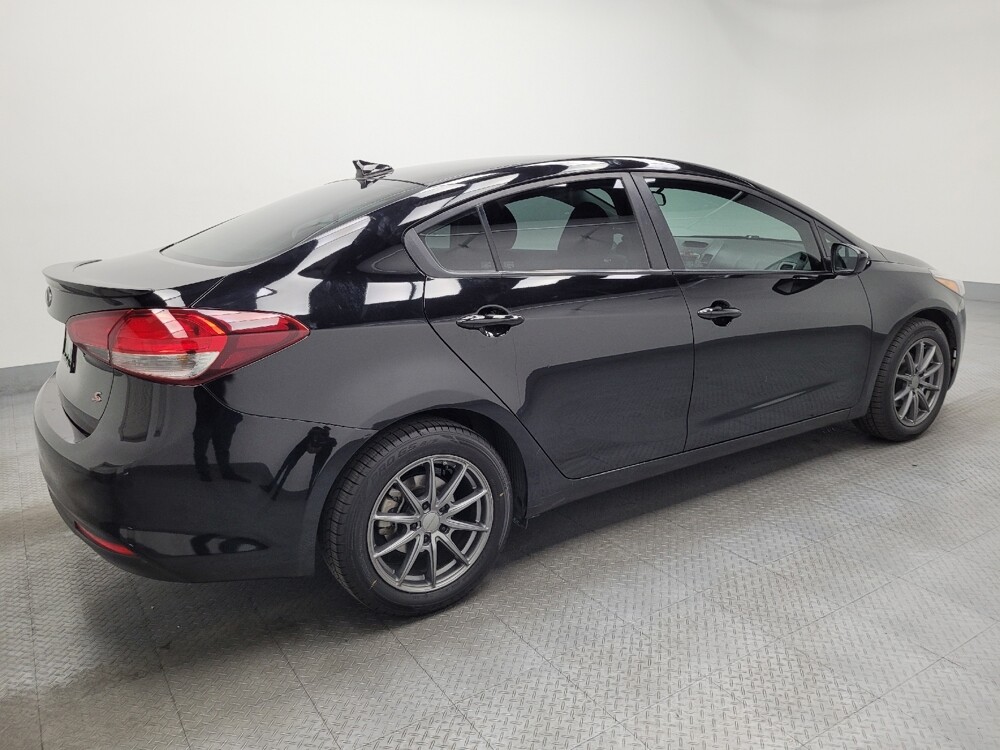 2018 Kia Forte in Reno, NV 89502 - 18128515 10