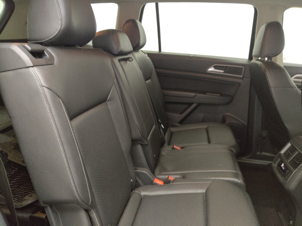 2018 Volkswagen Atlas in Fayetteville, NC 28304 - 18128517 19