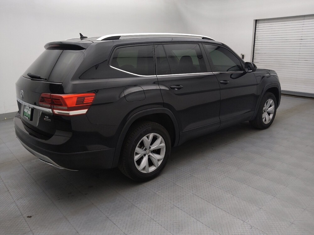 2018 Volkswagen Atlas in Fayetteville, NC 28304 - 18128517 10
