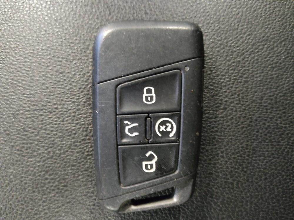 2018 Volkswagen Atlas in Fayetteville, NC 28304 - 18128517 32