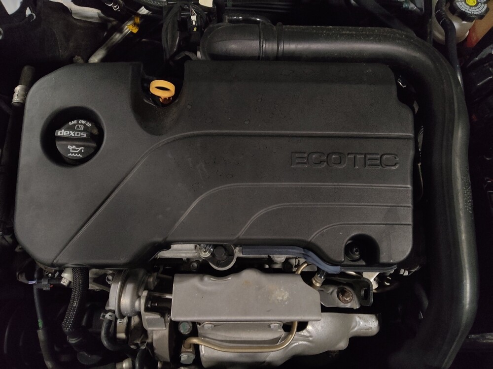 2019 Chevrolet Malibu in Miami, FL 33157 - 18128520 30