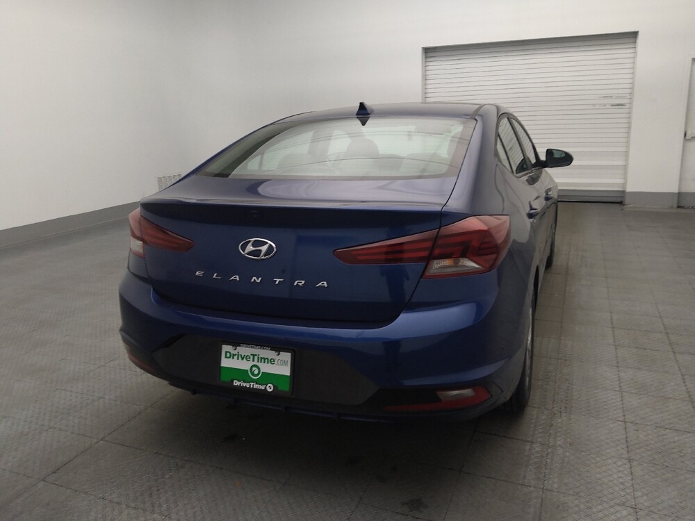 2019 Hyundai Elantra in Miami, FL 33157 - 18128521 7