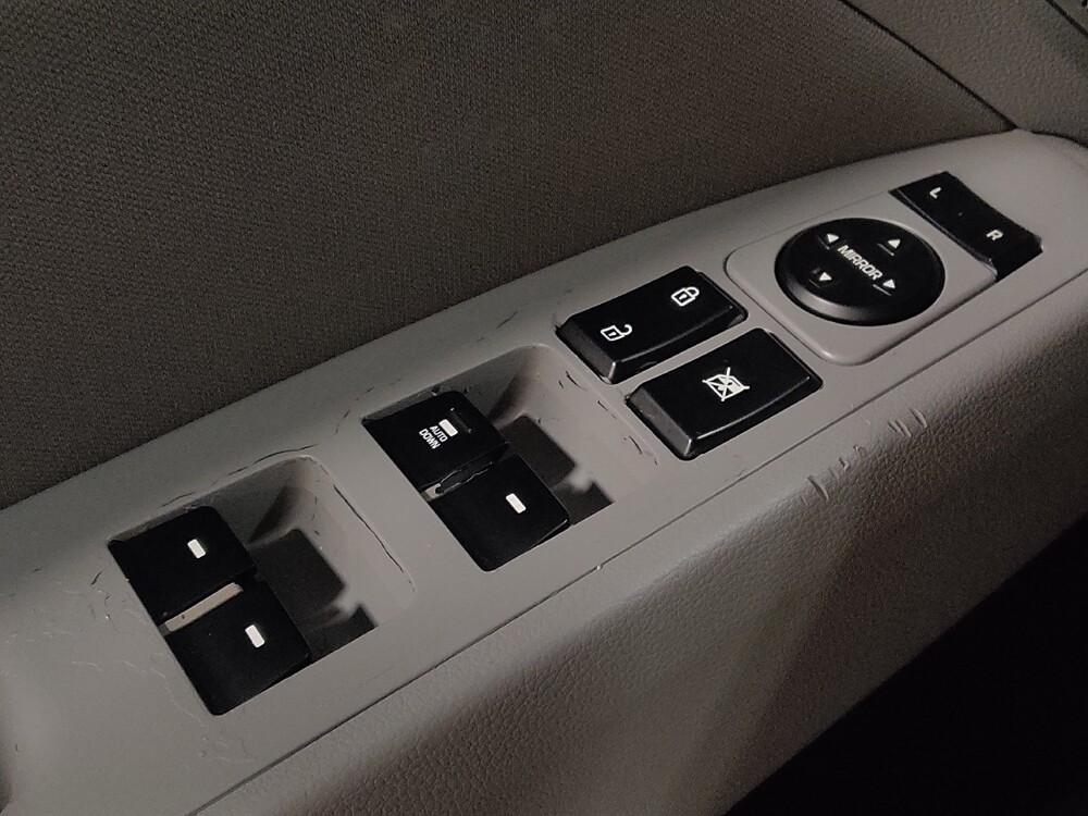 2019 Hyundai Elantra in Miami, FL 33157 - 18128521 27