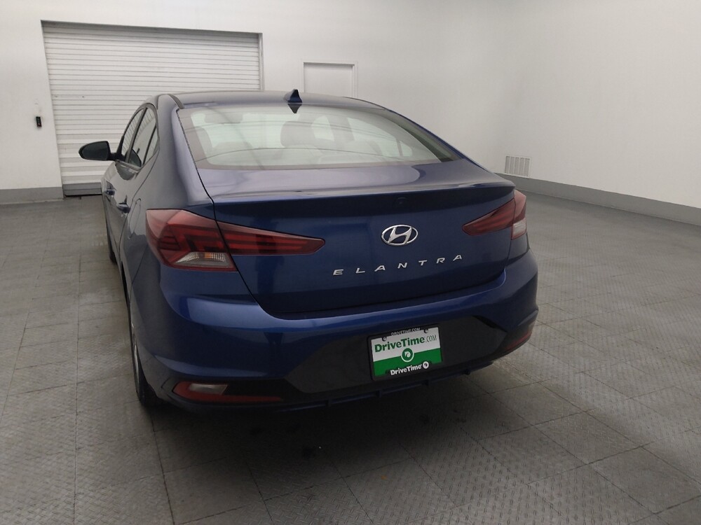 2019 Hyundai Elantra in Miami, FL 33157 - 18128521 6