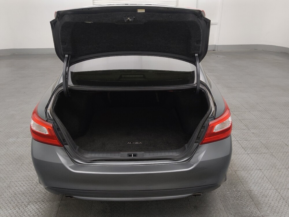 2016 Nissan Altima in Savannah, GA 31419 - 18128523 29