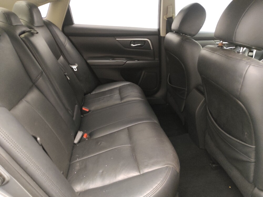 2016 Nissan Altima in Savannah, GA 31419 - 18128523 19