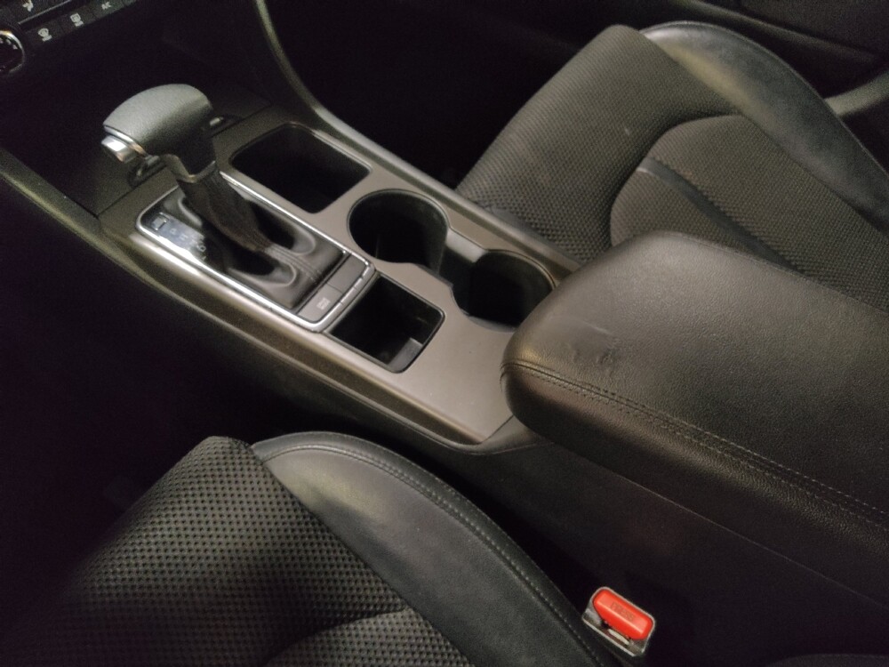 2020 Kia Optima in Savannah, GA 31419 - 18128525 26