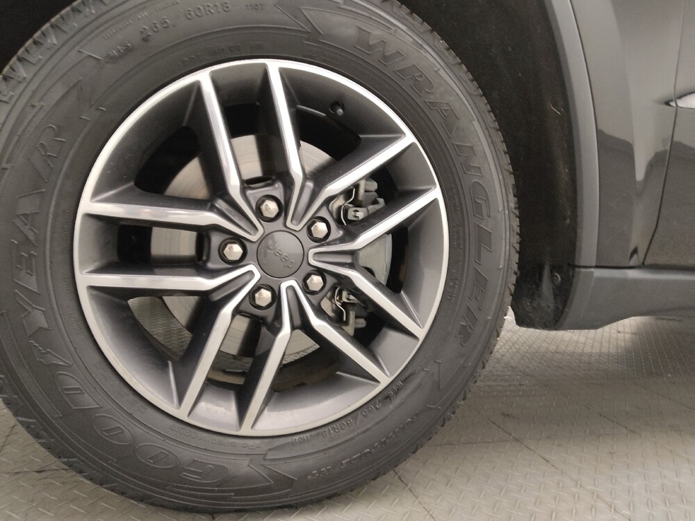 2020 Jeep Grand Cherokee in Mobile, AL 36606 - 18128530 31