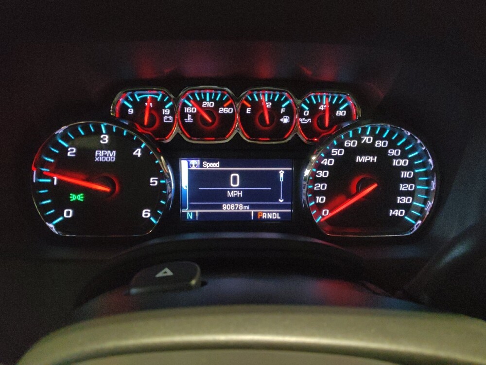 2018 Chevrolet Tahoe in Jacksonville, FL 32225 - 18128531 23