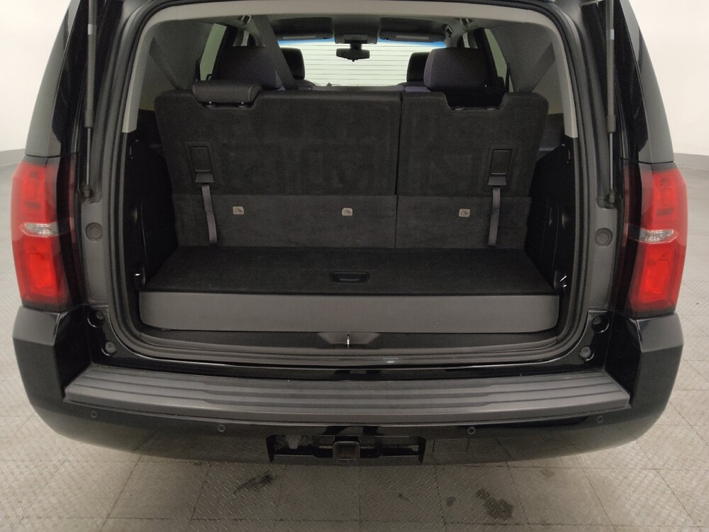 2018 Chevrolet Tahoe in Jacksonville, FL 32225 - 18128531 29