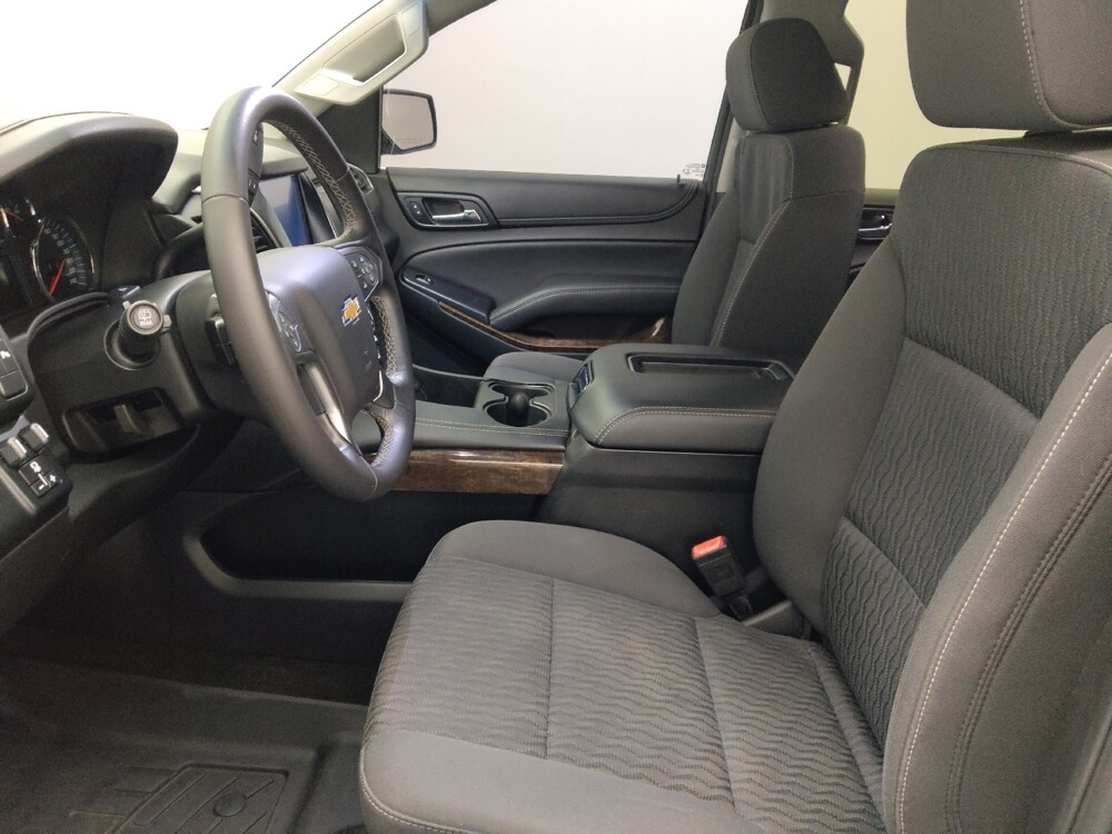 2018 Chevrolet Tahoe in Jacksonville, FL 32225 - 18128531 17