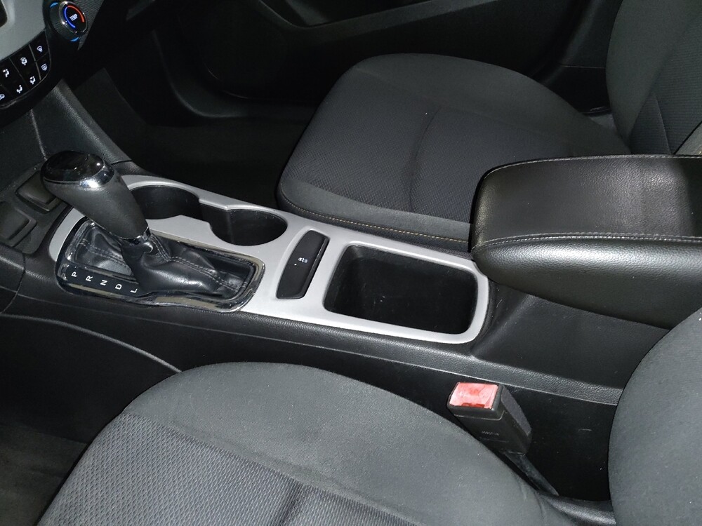 2018 Chevrolet Cruze in Mobile, AL 36606 - 18128532 26