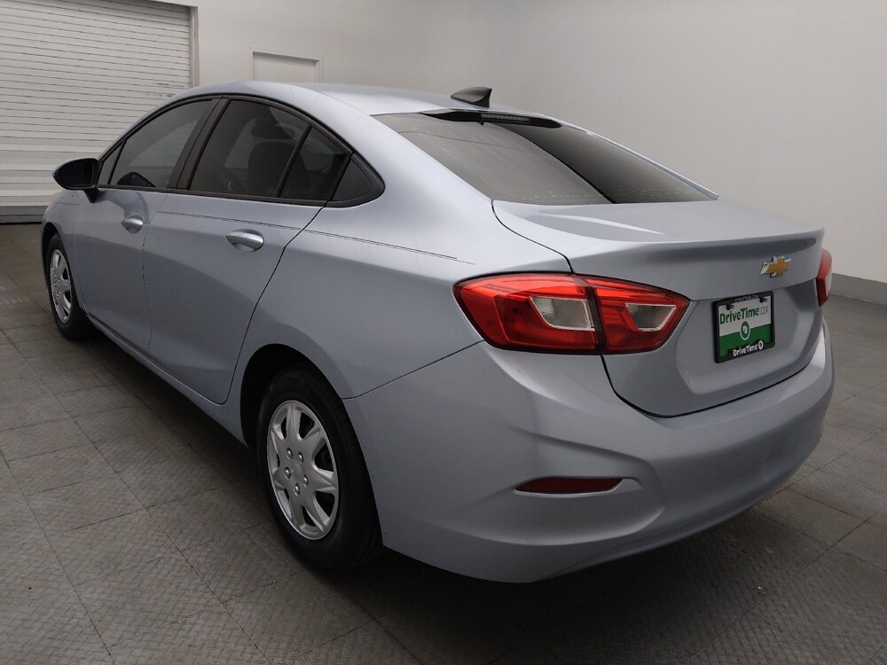 2018 Chevrolet Cruze in Mobile, AL 36606 - 18128532 5