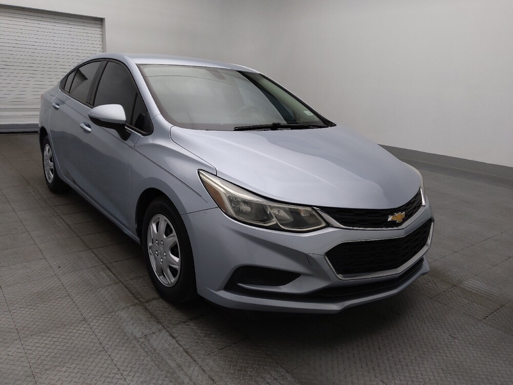2018 Chevrolet Cruze in Mobile, AL 36606 - 18128532 13