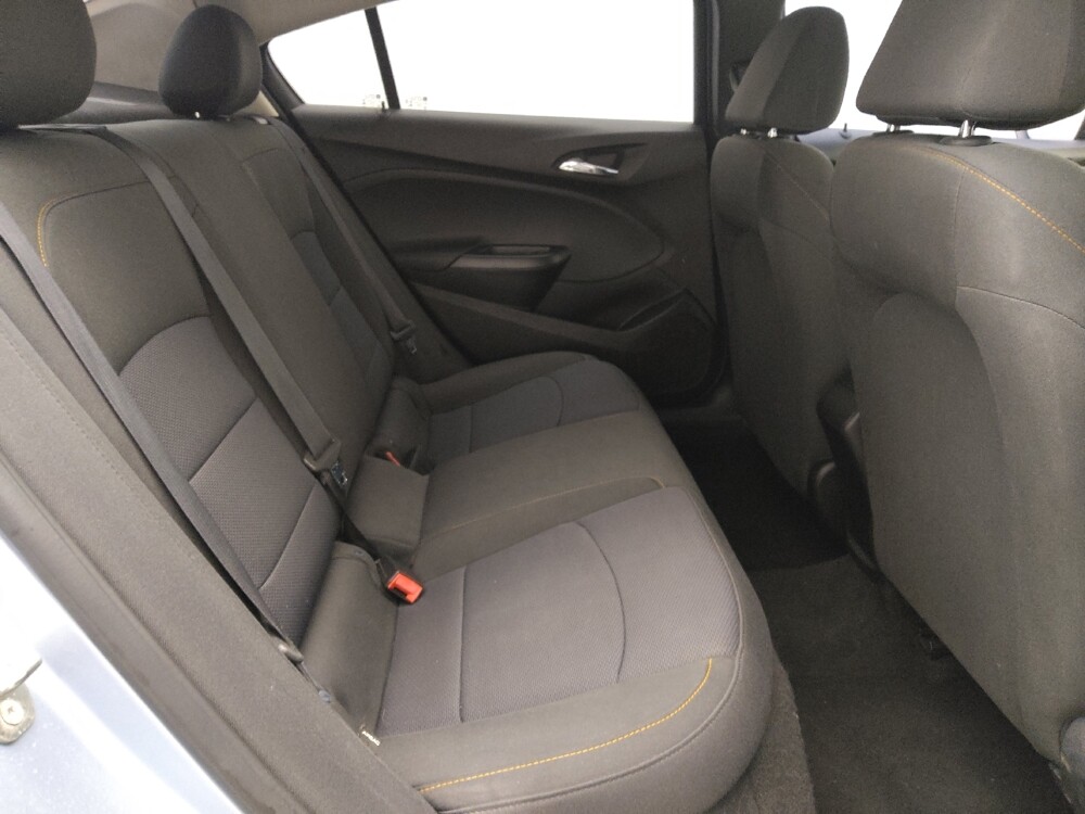 2018 Chevrolet Cruze in Mobile, AL 36606 - 18128532 19