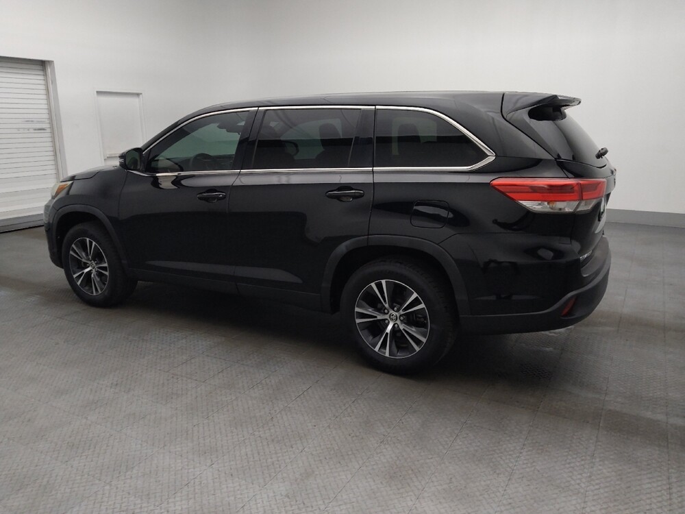 2019 Toyota Highlander in Kissimmee, FL 34744 - 18128539 3