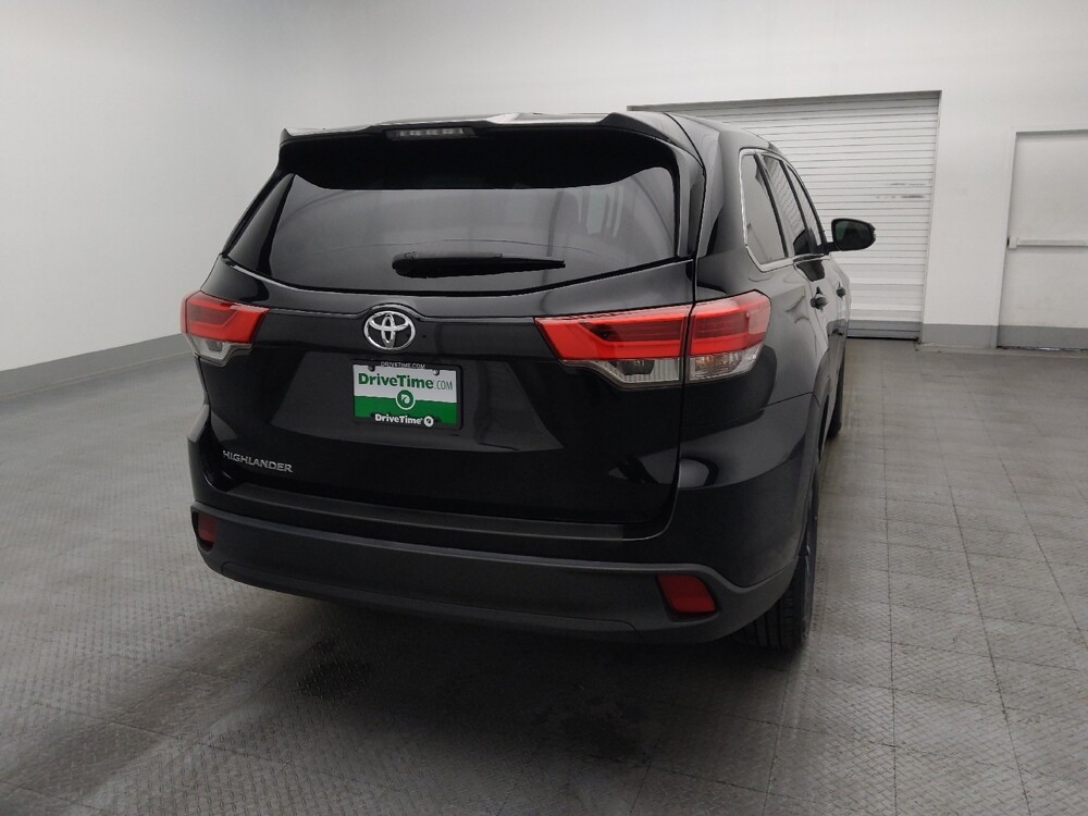 2019 Toyota Highlander in Kissimmee, FL 34744 - 18128539 7