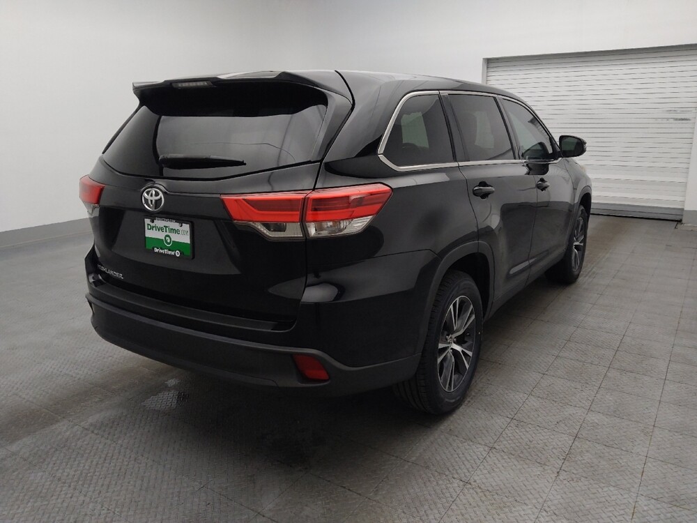 2019 Toyota Highlander in Kissimmee, FL 34744 - 18128539 9