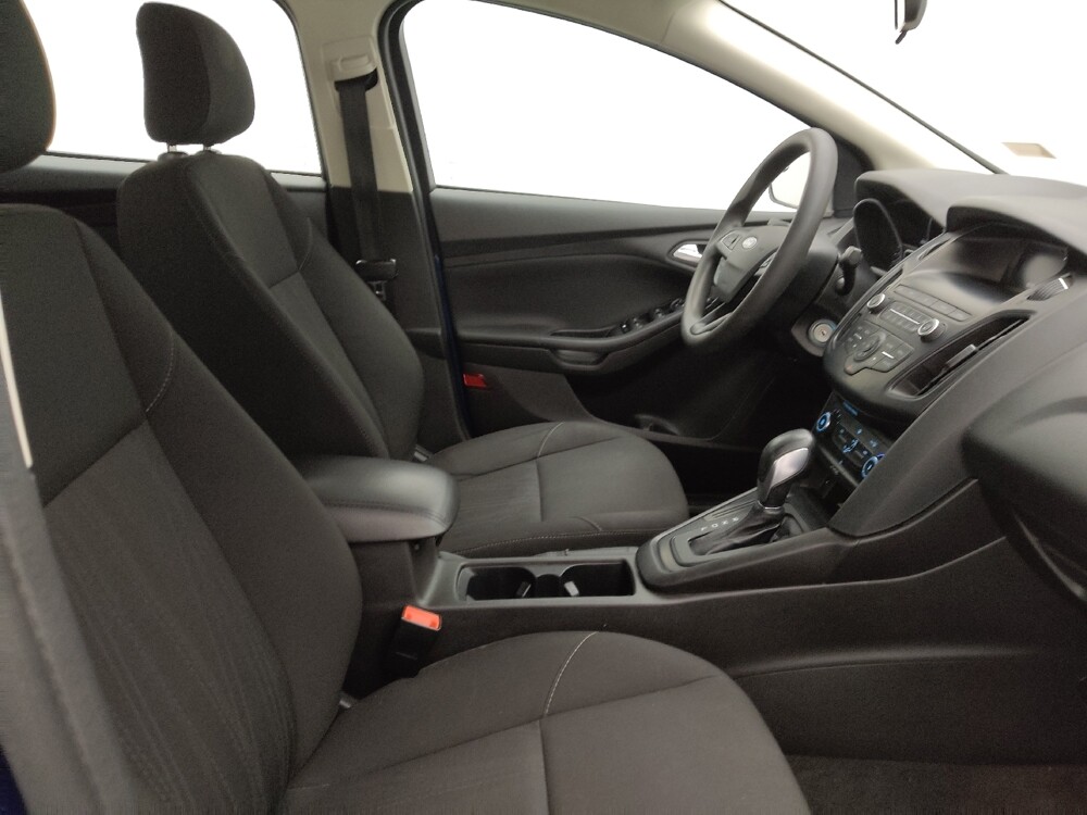 2018 Ford Focus in Fayetteville, NC 28304 - 18128540 21