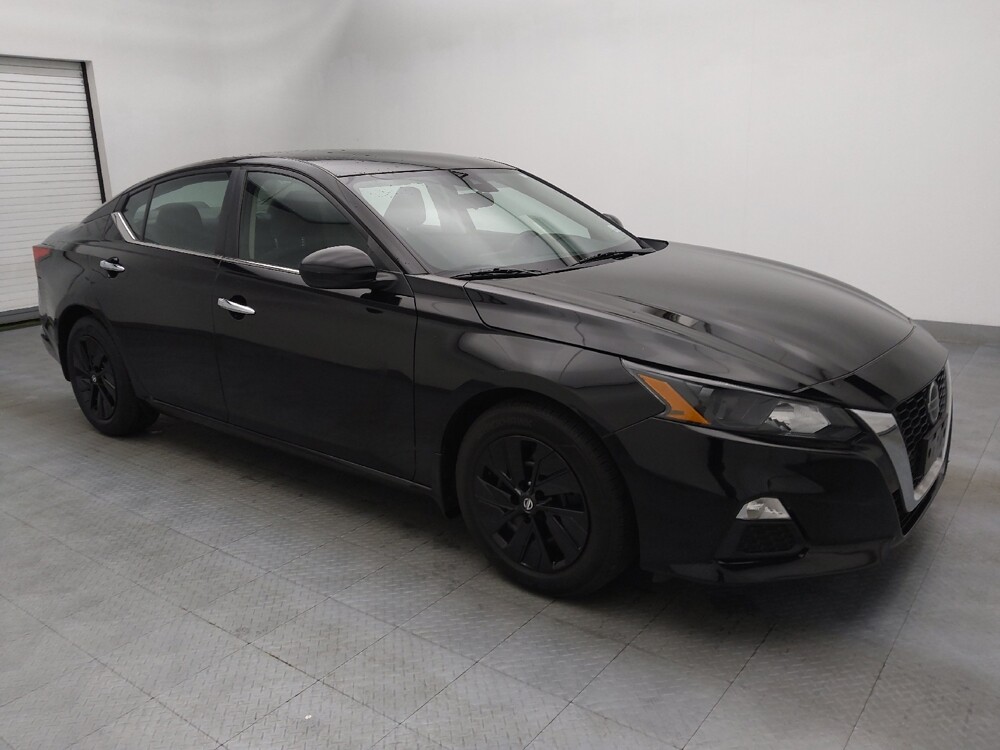 2022 Nissan Altima in Raleigh, NC 27604 - 18128541 11