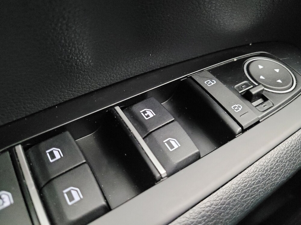 2025 Kia Soul in Raleigh, NC 27604 - 18128548 27