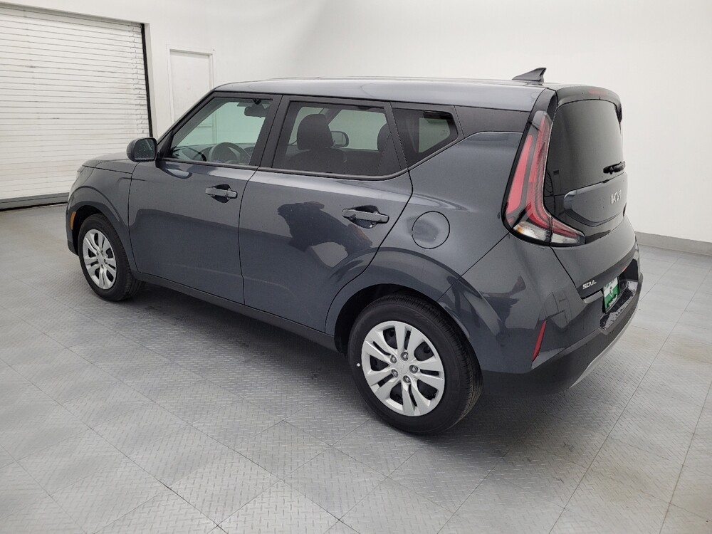2025 Kia Soul in Raleigh, NC 27604 - 18128548 3