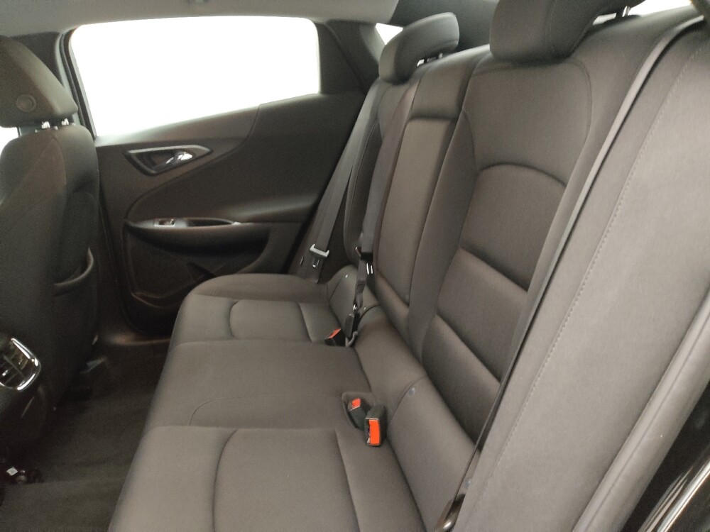 2022 Chevrolet Malibu in Denver, CO 80012 - 18128562 17