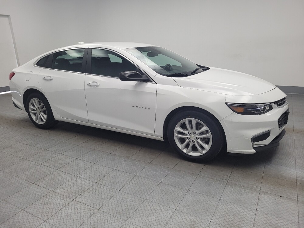 2018 Chevrolet Malibu in Antioch, TN 37013 - 18128569 11