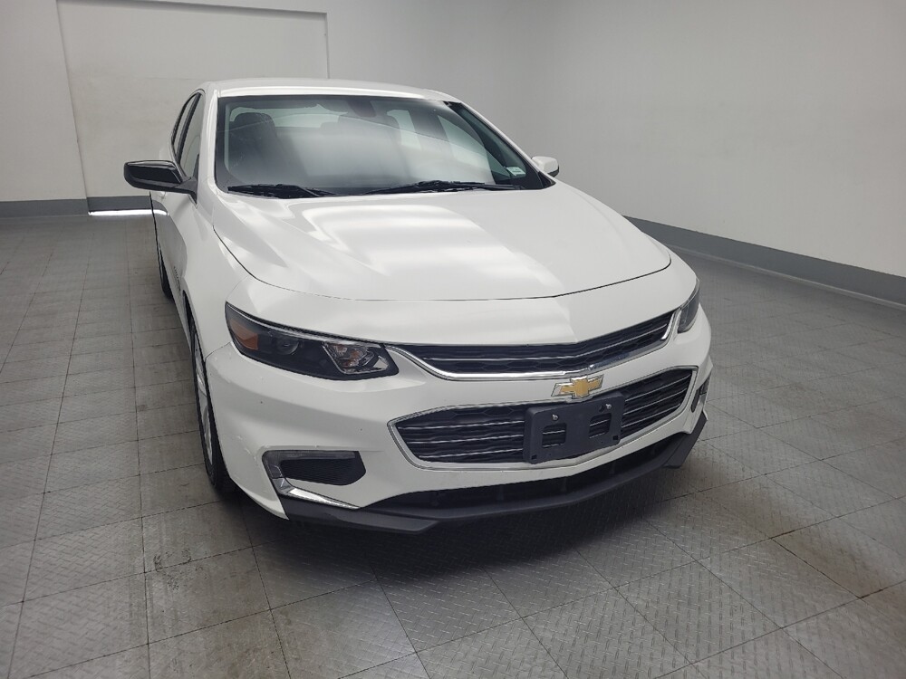 2018 Chevrolet Malibu in Antioch, TN 37013 - 18128569 14