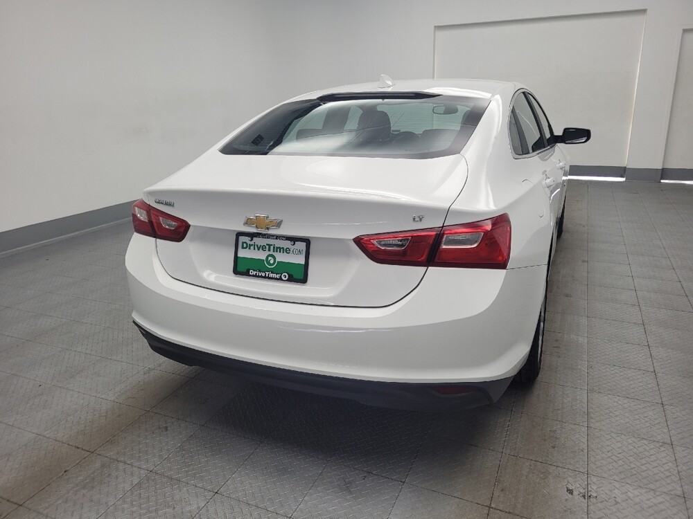 2018 Chevrolet Malibu in Antioch, TN 37013 - 18128569 7