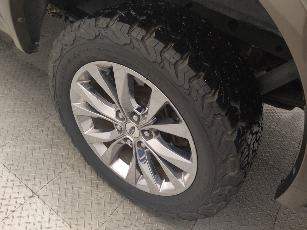 2016 Ford F150 in Houston, TX 77074 - 18128576 31