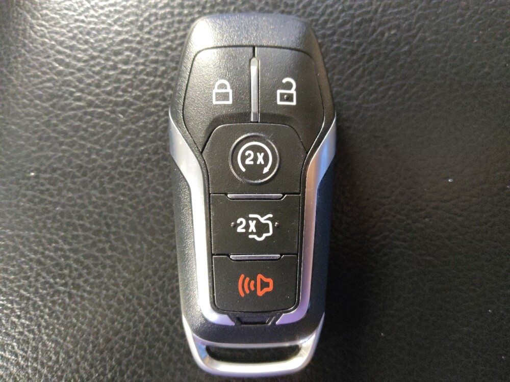 2016 Ford F150 in Houston, TX 77074 - 18128576 32