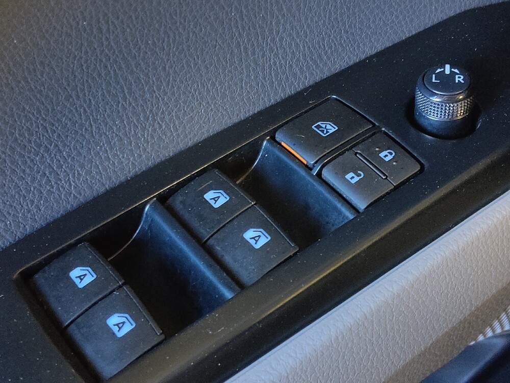 2020 Toyota Camry in San Antonio, TX 78238 - 18128577 27