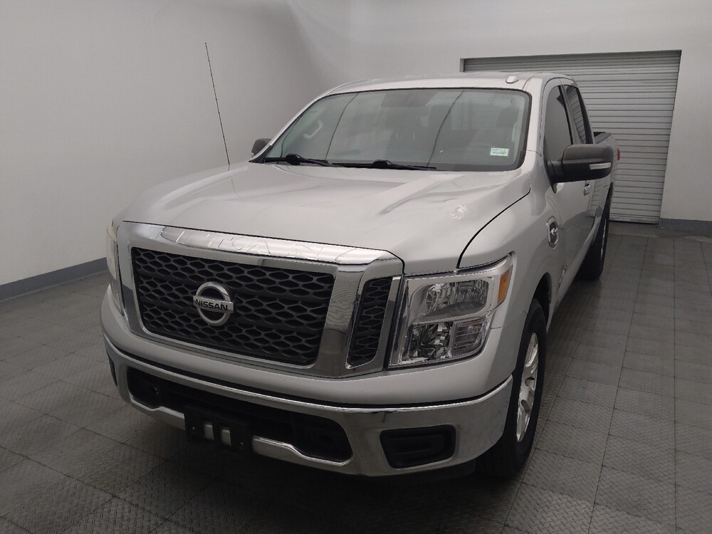 2017 Nissan Titan in Tyler, TX 75701 - 18128582 15