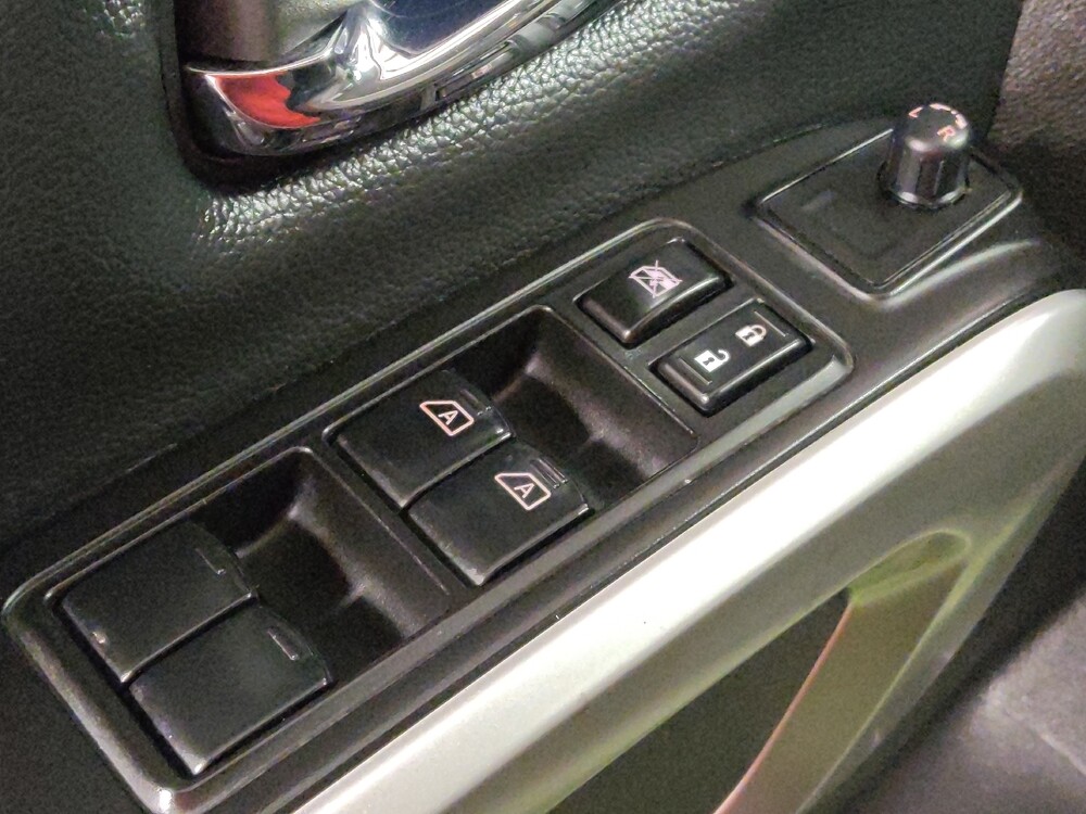 2017 Nissan Titan in Tyler, TX 75701 - 18128582 27