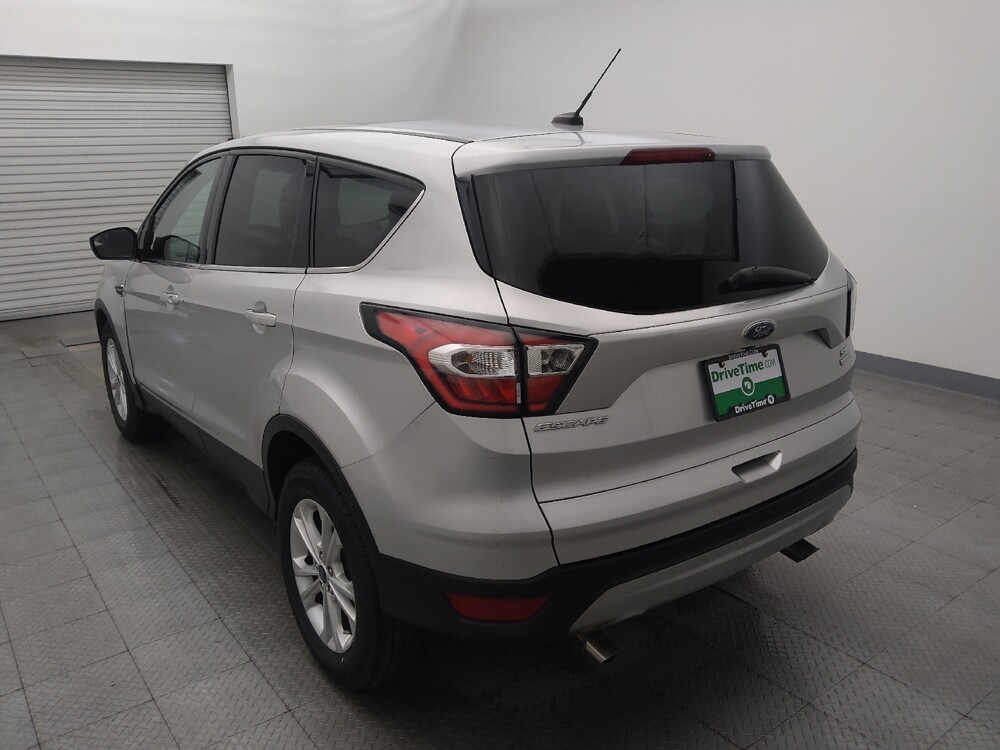 2017 Ford Escape in Houston, TX 77074 - 18128583 5