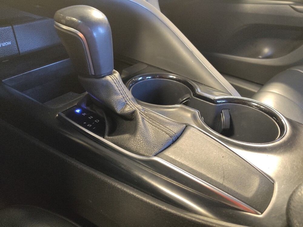 2020 Toyota Camry in Tyler, TX 75701 - 18128585 26