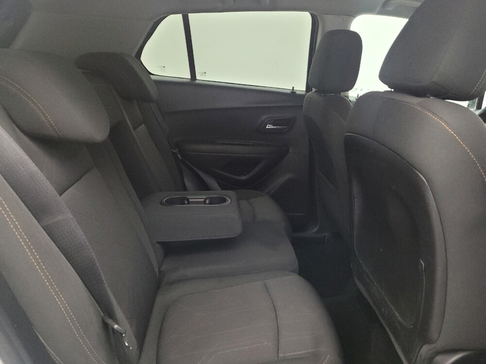 2019 Chevrolet Trax in Fairfield, OH 45014 - 18128587 19