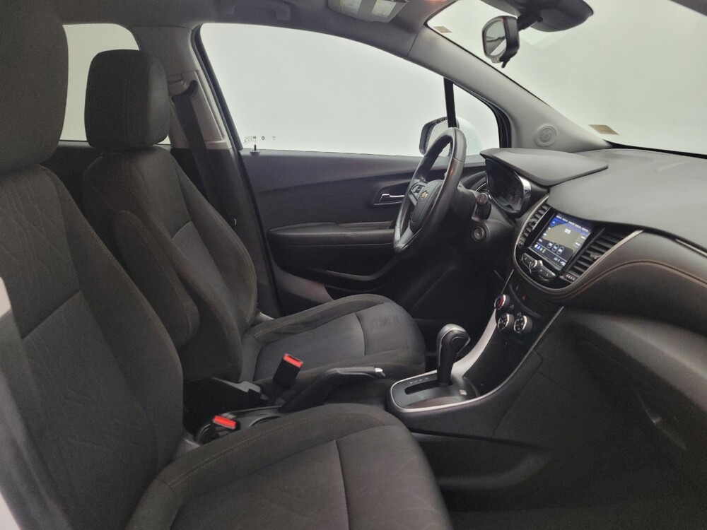 2019 Chevrolet Trax in Fairfield, OH 45014 - 18128587 21